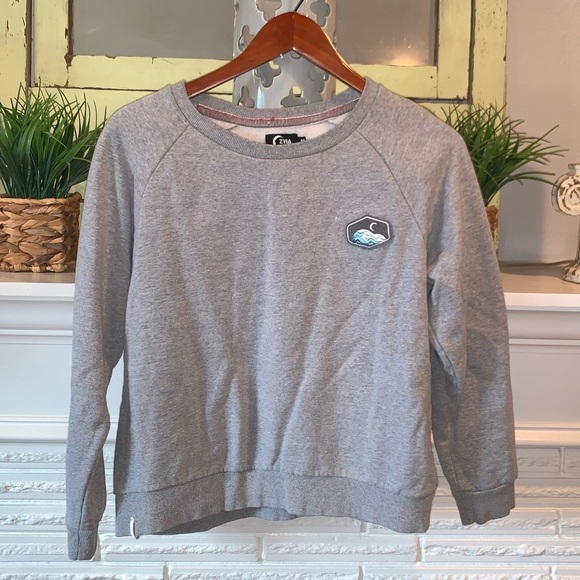 ZYIA Gray Crewneck Ocean Print Beachy Patchwork Sweatshirt Size M - Picture 1 of 5